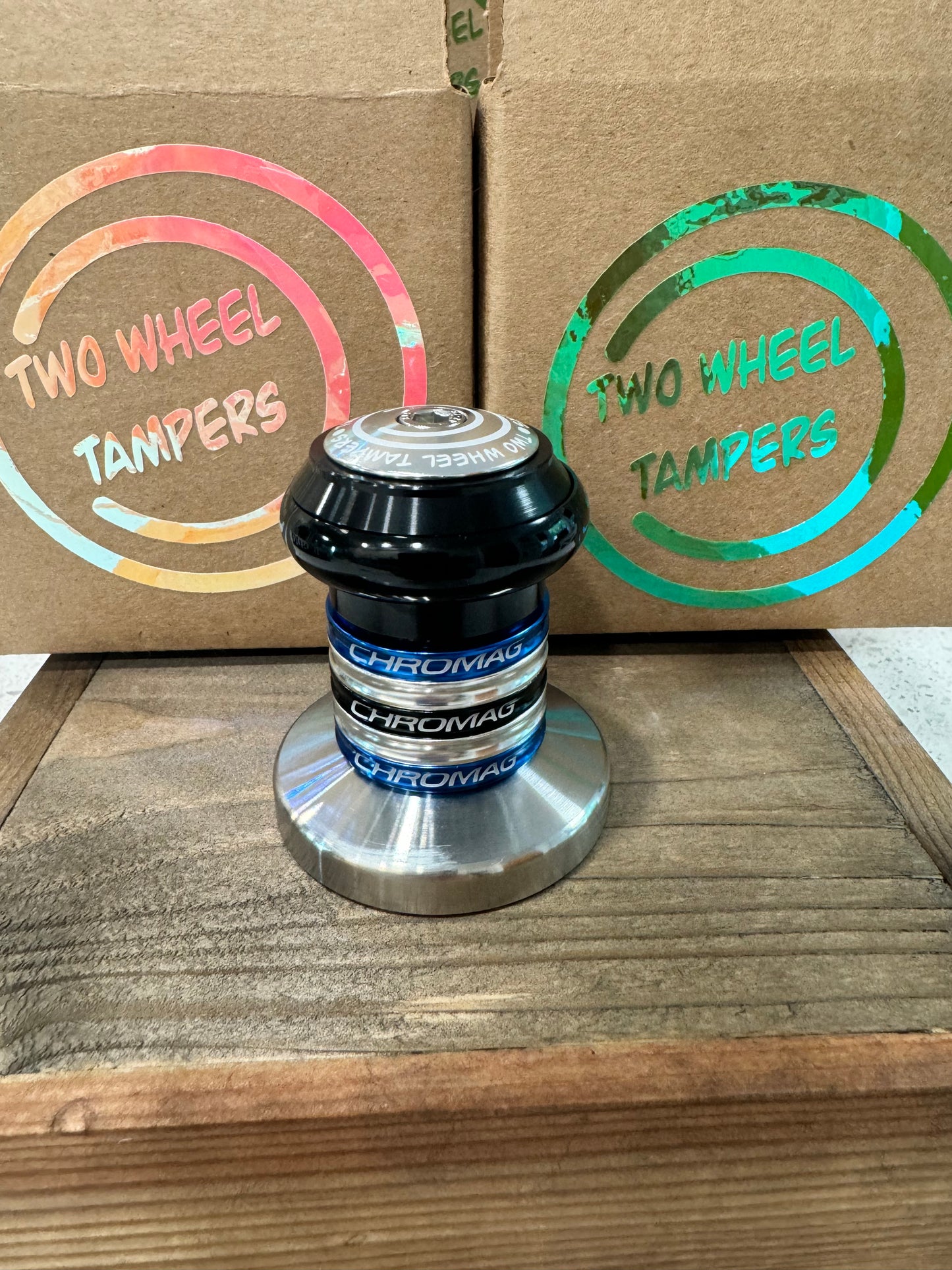58mm Black/Chrome/Blue